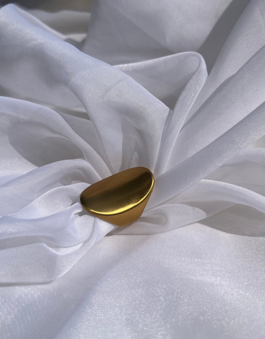 Oval Gold Ring